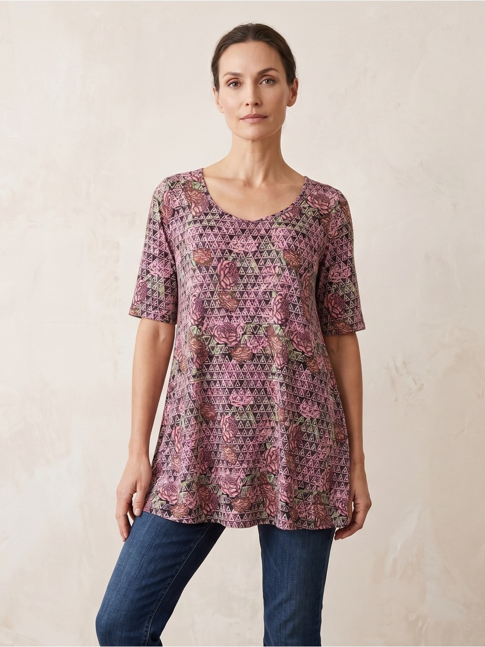 LuLaRoe Boho Inspired Mauve & Plum Scoop Neck with Geometric Patterns